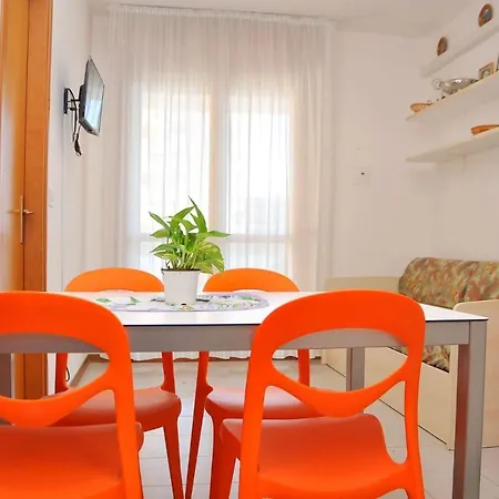Apartamento Lovely Beachfront 1 Bedroom - Beahost